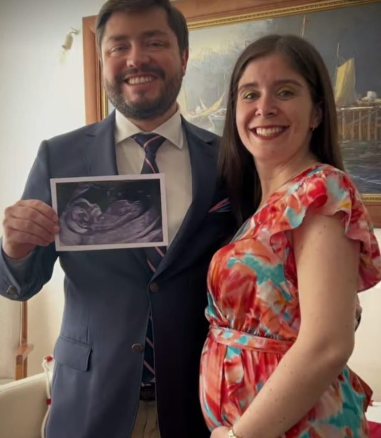 Diputada Chiara Barchiesi anuncia que está embarazada: «Les quiero presentar mi mejor proyecto»