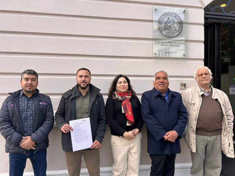 5 de los 6 concejales llevan a Contraloría el escándalo por millonario sueldo de asesora frenteamplista en Calle Larga